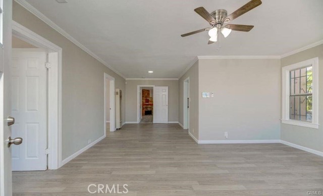 Detail Gallery Image 2 of 18 For 542 W 105th St, Los Angeles,  CA 90044 - 4 Beds | 3 Baths