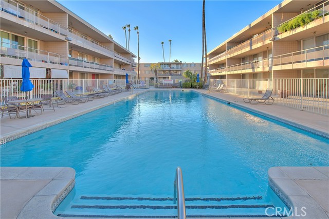 Detail Gallery Image 34 of 40 For 6979 Palm Ct, Riverside,  CA 92506 - 2 Beds | 2 Baths