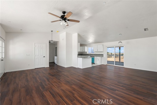Detail Gallery Image 8 of 40 For 12275 Barbet Rd, Phelan,  CA 92371 - 4 Beds | 2 Baths