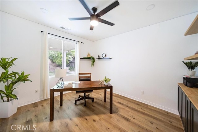 Main floor Bedroom/Office