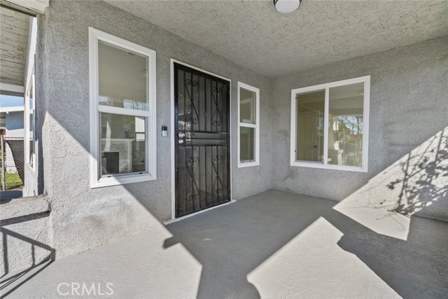 7018 Miles Avenue, Huntington Park, California 90255, ,Multi-Family,For Sale,Miles,SR25042066