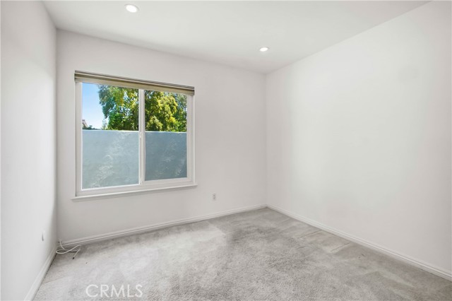 Detail Gallery Image 16 of 20 For 10141 Valley Circle Bld #7,  Chatsworth,  CA 91311 - 3 Beds | 2 Baths