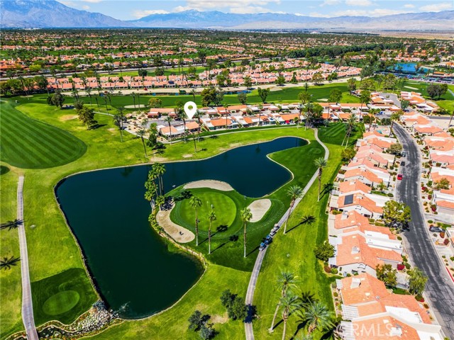 Detail Gallery Image 5 of 27 For 41790 Resorter Bld, Palm Desert,  CA 92211 - 2 Beds | 2 Baths