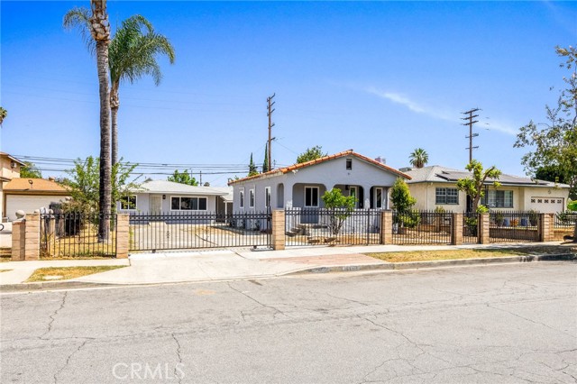 1163 W 3rd Street, Pomona CA: https://media.crmls.org/medias/3b574dc3-0272-4e4e-b759-f017e4049b1a.jpg