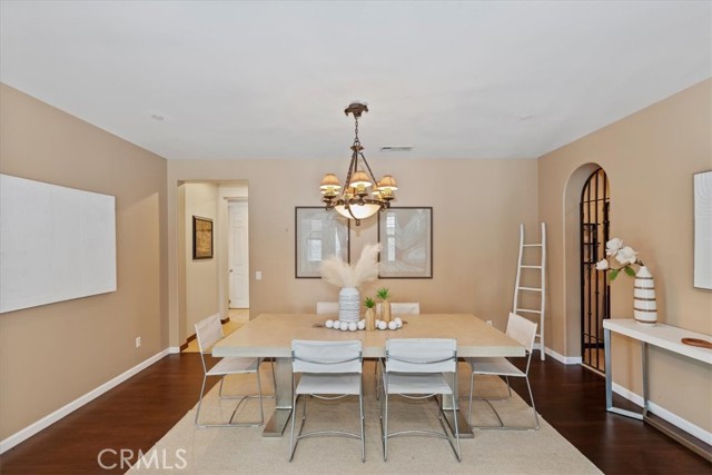239 Cross Rail Lane, Norco CA: https://media.crmls.org/medias/3b5756af-4fcb-4512-a930-49c8fea40e48.jpg