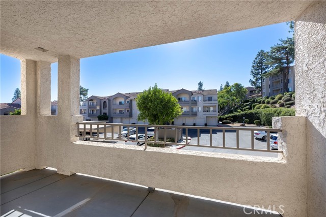 Detail Gallery Image 3 of 43 For 1030 Vista Del Cerro Dr #201,  Corona,  CA 92879 - 2 Beds | 2 Baths