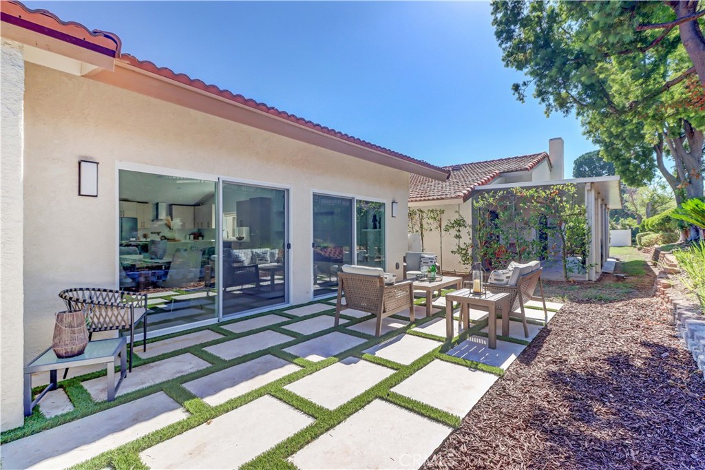 MLS #OC25250919 image #37