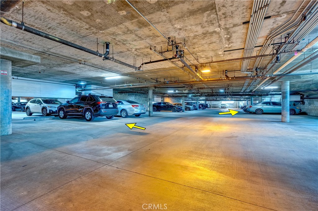 https://media.crmls.org/medias/3b58a877-542a-422c-8af7-0e18484b1ff7.jpg?preset=X-Large