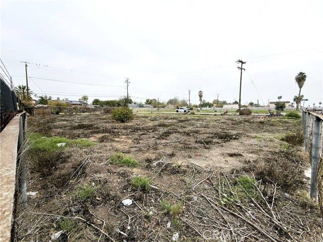 Detail Gallery Image 8 of 16 For 1836 Niles, Bakersfield,  CA 93305 - – Beds | – Baths