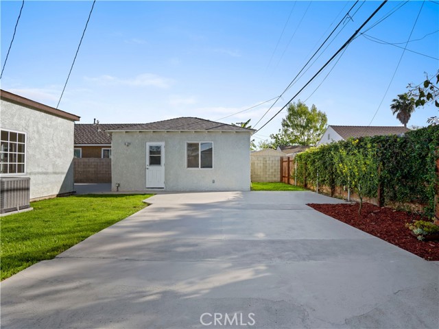 Detail Gallery Image 15 of 43 For 4251 Gundry, Long Beach,  CA 90807 - 4 Beds | 3 Baths