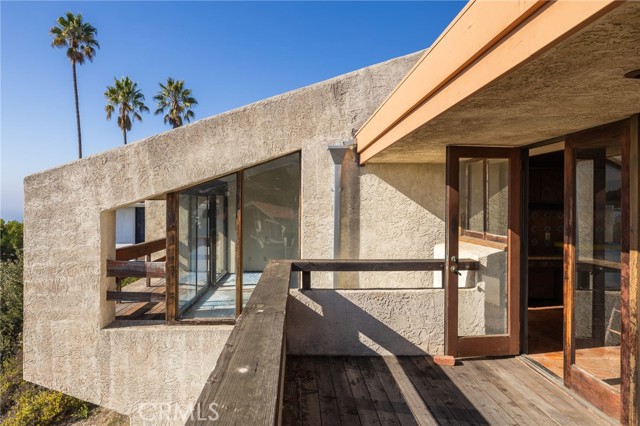 Stunning architecture in need of revival Stunning architecture in need of revival