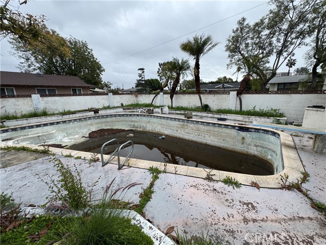 Detail Gallery Image 23 of 28 For 13822 Pasadena, Santa Ana,  CA 92705 - 3 Beds | 2 Baths