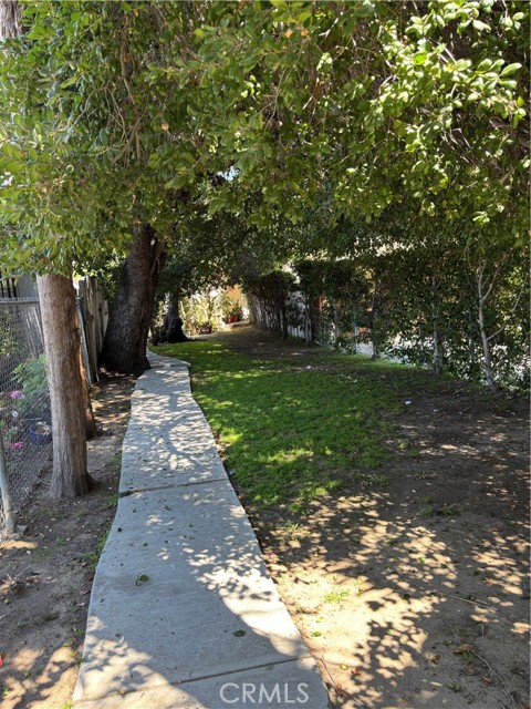 5620 & 5618 Cartwright Avenue, North Hollywood CA: https://media.crmls.org/medias/3b59b372-540b-4d81-b88a-621c901fa1d7.jpg