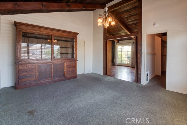 1878 Molino N Avenue, Signal Hill CA: https://media.crmls.org/medias/3b5a0ab6-14cd-4ea1-8b41-73af9799a1b1.jpg