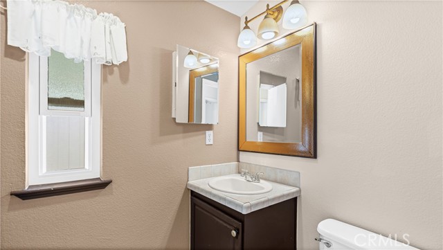 Detail Gallery Image 13 of 14 For 220 Camino Corto #39,  Vista,  CA 92083 - 2 Beds | 2 Baths