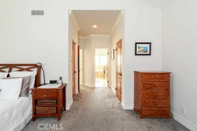 2010 Curtis Avenue, Redondo Beach, California 90278, 4 Bedrooms Bedrooms, ,2 BathroomsBathrooms,Residential,Sold,Curtis,SB18108494