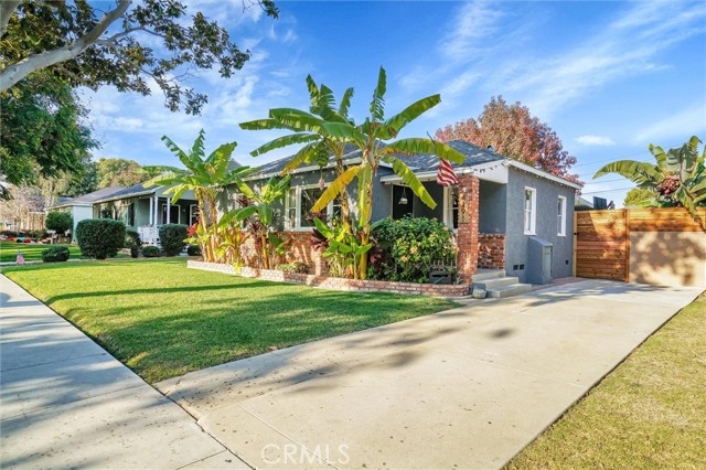 Detail Gallery Image 2 of 31 For 4191 East De Ora Way, Long Beach,  CA 90815 - 2 Beds | 1 Baths