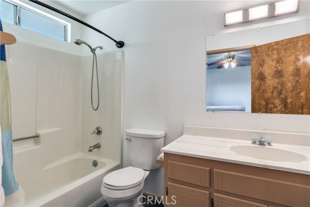 Detail Gallery Image 14 of 33 For 682 W Avenue L, Calimesa,  CA 92320 - 3 Beds | 2 Baths