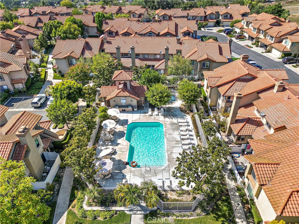 https://media.crmls.org/medias/3b5bbdbf-539b-4d02-a87c-1f7d6d954c65.jpg?preset=X-Large