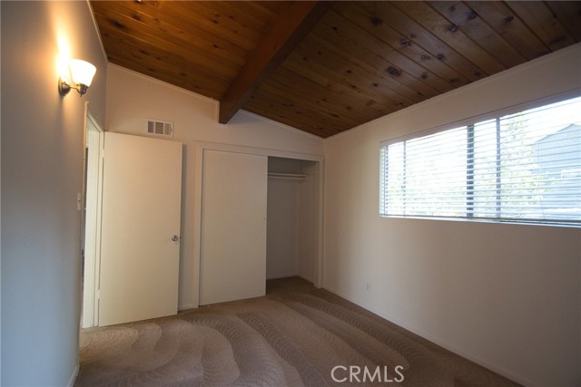 Detail Gallery Image 13 of 23 For 2400 Marshallfield Ln, Redondo Beach,  CA 90278 - – Beds | – Baths