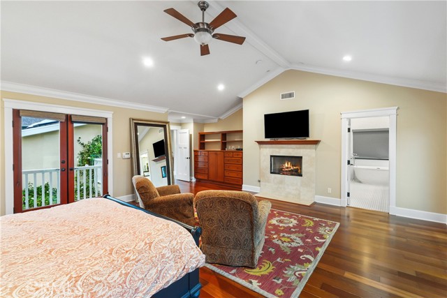 Detail Gallery Image 34 of 71 For 1314 19th St, Manhattan Beach,  CA 90266 - 5 Beds | 4/2 Baths