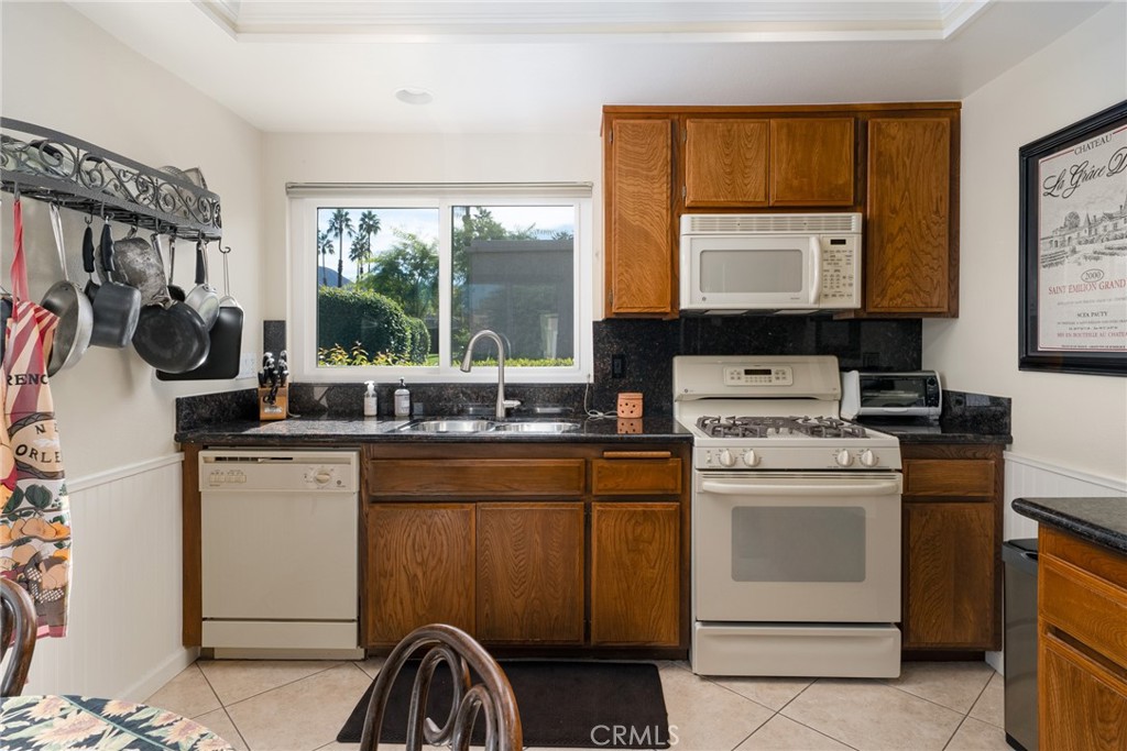 MLS #OC26007492 image #7