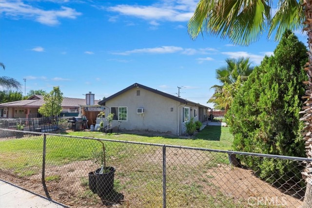 Detail Gallery Image 33 of 35 For 301 E 6th St, Perris,  CA 92570 - – Beds | – Baths