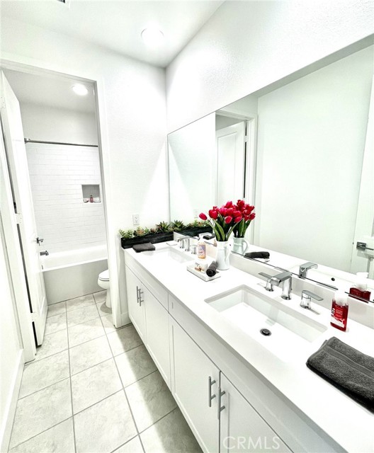Detail Gallery Image 24 of 26 For 84657 Litorale Ct, Indio,  CA 92203 - 5 Beds | 4/1 Baths