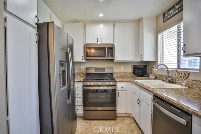 Detail Gallery Image 17 of 37 For 8426 Western Trail Pl #E,  Rancho Cucamonga,  CA 91730 - 2 Beds | 2 Baths