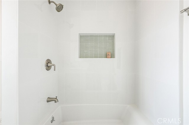112 W Norwood Place, San Gabriel CA: https://media.crmls.org/medias/3b5d5cee-ff2a-4f0d-8971-8a7e478c2140.jpg