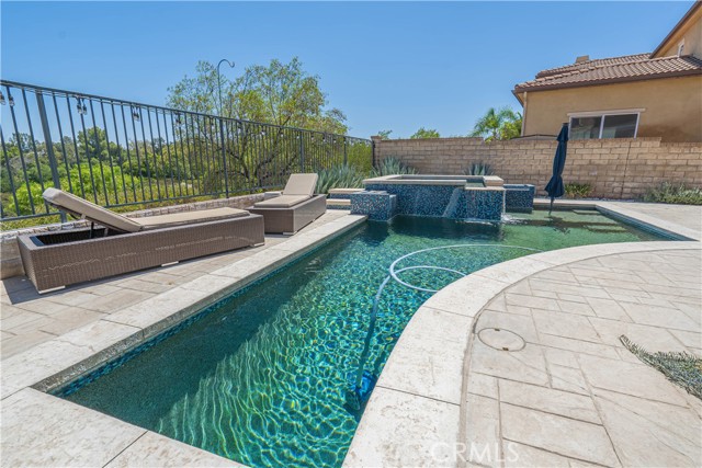 25351 Playa Serena Drive, Valencia CA: https://media.crmls.org/medias/3b60479e-213a-419a-ba38-95c432db99a2.jpg