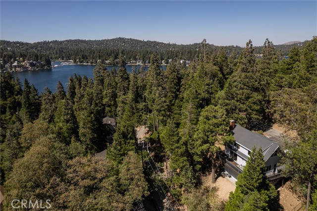 Detail Gallery Image 28 of 28 For 231 Crest Cir, Lake Arrowhead,  CA 92352 - 4 Beds | 2/1 Baths