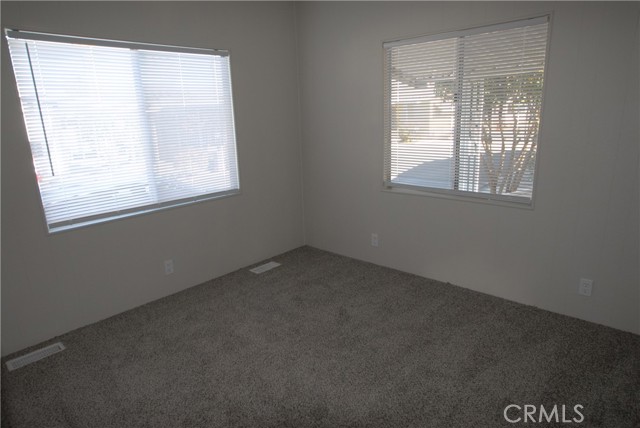 Detail Gallery Image 15 of 15 For 881 North Lake Street #306,  Hemet,  CA 92544 - 3 Beds | 2 Baths