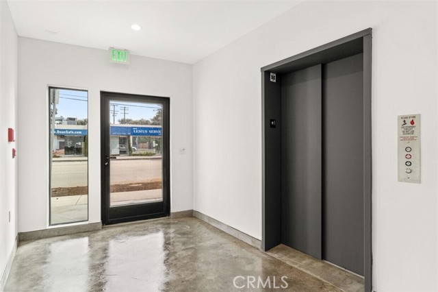  Commercial for Sale in Los Angeles, California