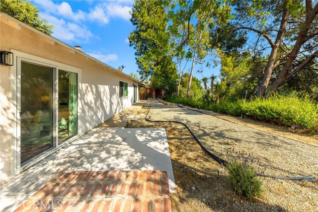 20110 San Gabriel Valley Drive, Walnut CA: https://media.crmls.org/medias/3b618f35-1036-4014-ad2a-ffe099540394.jpg