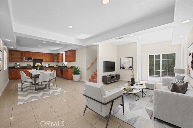 Detail Gallery Image 9 of 64 For 2057 Bush, Santa Ana,  CA 92706 - 4 Beds | 3 Baths