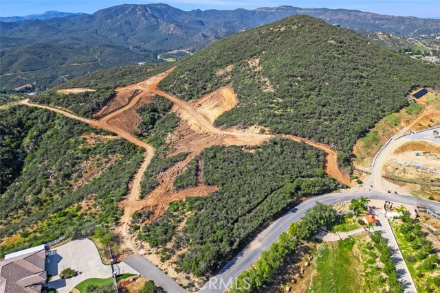 Detail Gallery Image 2 of 9 For 48 Hidden Meadow Cir, Murrieta,  CA 92562 - – Beds | – Baths