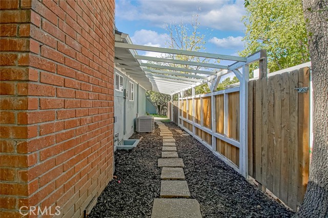 Detail Gallery Image 59 of 74 For 9851 Shadow Island, Sunland,  CA 91040 - 3 Beds | 2 Baths