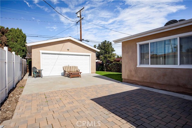 Detail Gallery Image 14 of 16 For 4909 W 140th, Hawthorne,  CA 90250 - 3 Beds | 2 Baths