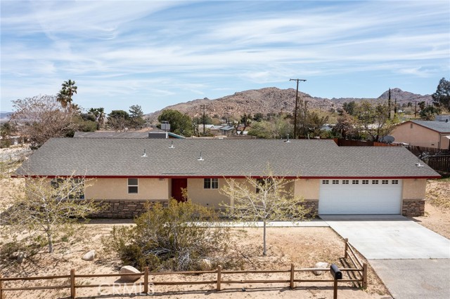 Detail Gallery Image 4 of 20 For 6851 Conejo Ave, Joshua Tree,  CA 92252 - 3 Beds | 2 Baths