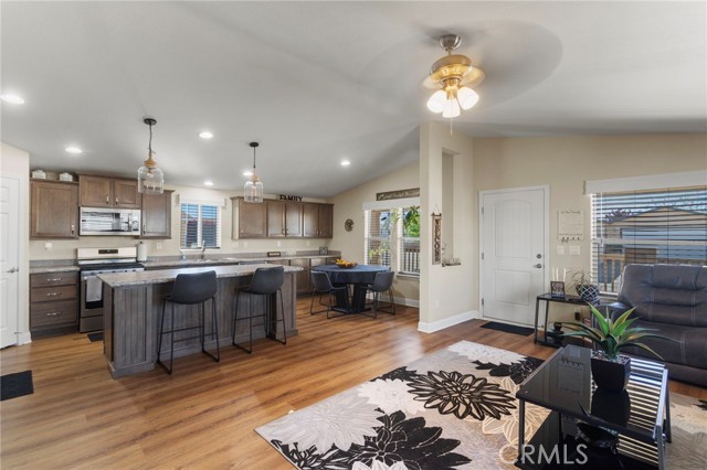 Front Image Thumbnail for CRCV26064427