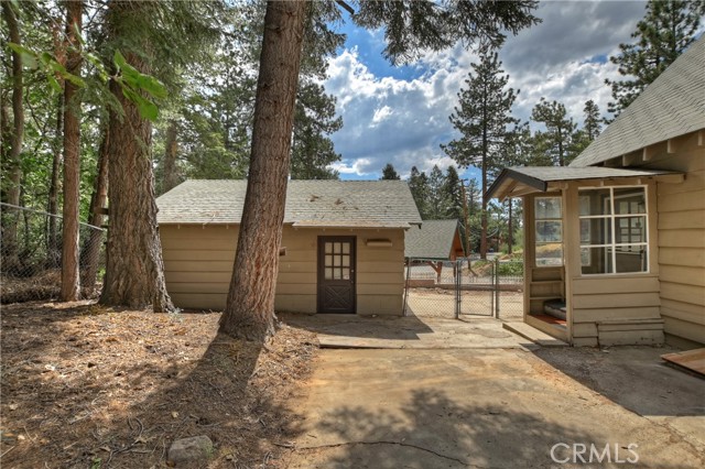 Detail Gallery Image 27 of 34 For 43141 Plymouth Rd, Big Bear Lake,  CA 92315 - 2 Beds | 2 Baths