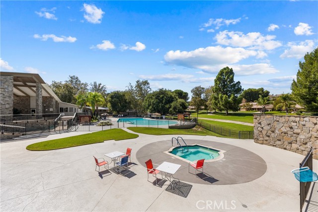 2 Bed Home for Sale in Newhall, California