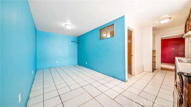 Detail Gallery Image 19 of 22 For 3937 W 106th St, Inglewood,  CA 90303 - 4 Beds | 2 Baths