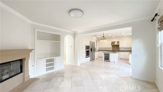 21 Vine, Irvine CA: https://media.crmls.org/medias/3b65ef20-c5b0-4cde-bf52-803dceff0067.jpg