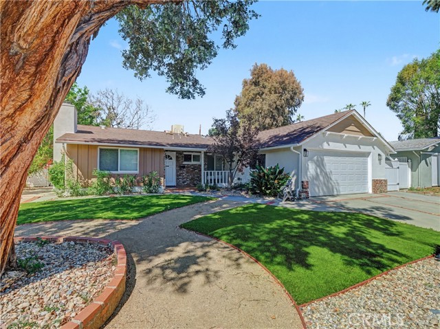 Detail Gallery Image 4 of 62 For 6151 Neddy, Woodland Hills,  CA 91367 - 3 Beds | 2 Baths