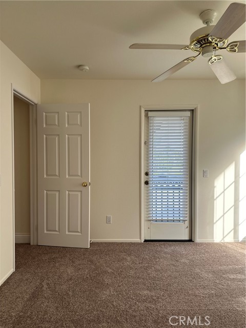7297 Cobble Creek Drive, Eastvale CA: https://media.crmls.org/medias/3b66de9e-2a69-40a4-8315-6b55b1b90c94.jpg