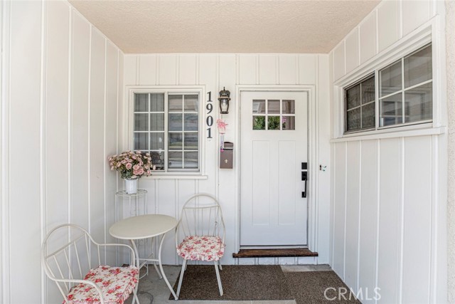 Detail Gallery Image 12 of 53 For 1901 Richard St, Burbank,  CA 91504 - 3 Beds | 2 Baths