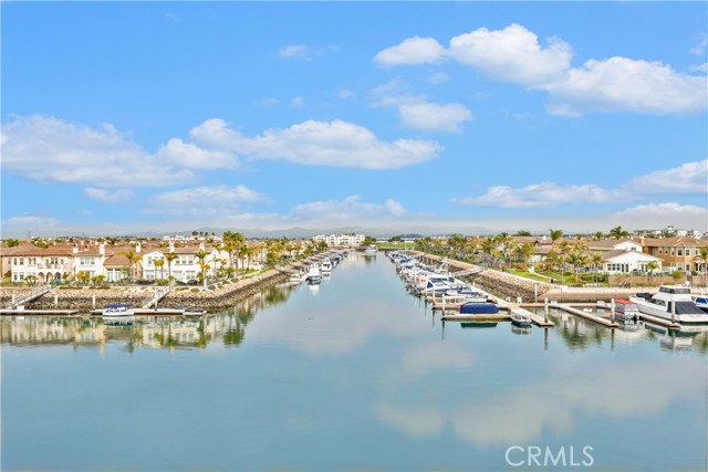 Detail Gallery Image 1 of 1 For 1740 Emerald Isle Way, Oxnard,  CA 93035 - 2 Beds | 2 Baths