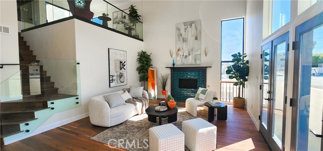Detail Gallery Image 5 of 57 For 11845 Mayfield Ave #303,  Los Angeles,  CA 90049 - 2 Beds | 2/1 Baths